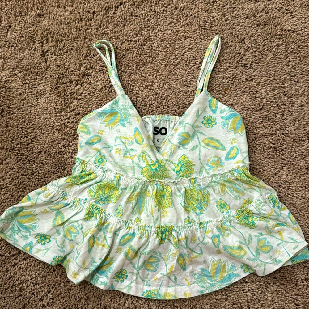 Vibrant Cropped Tank Top